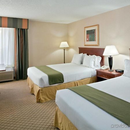 Windsor Inn & Suites Dodge City Szoba fotó