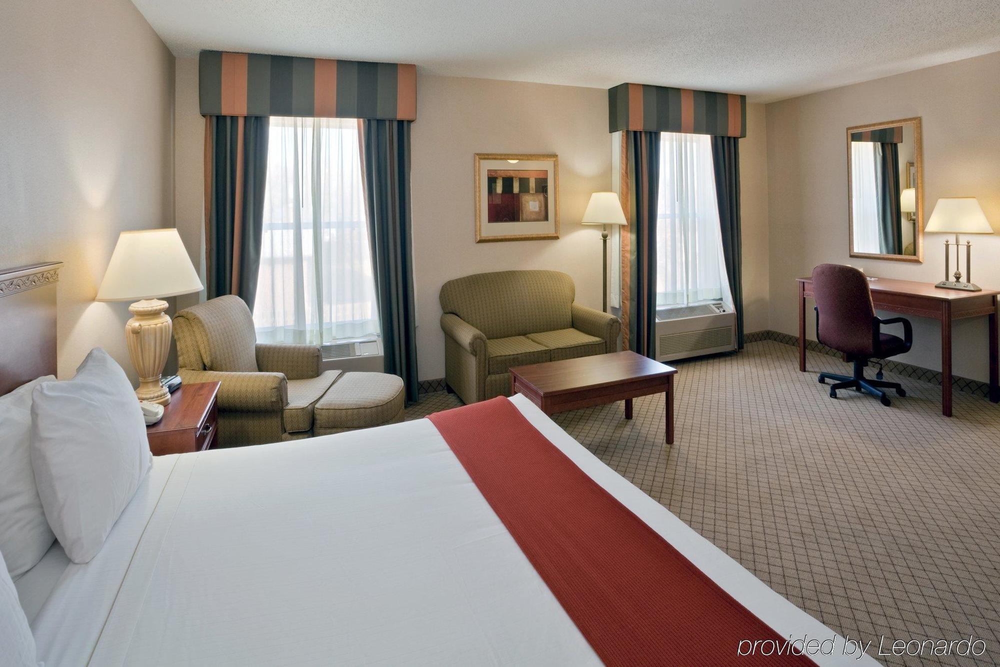 Windsor Inn & Suites Dodge City Kültér fotó