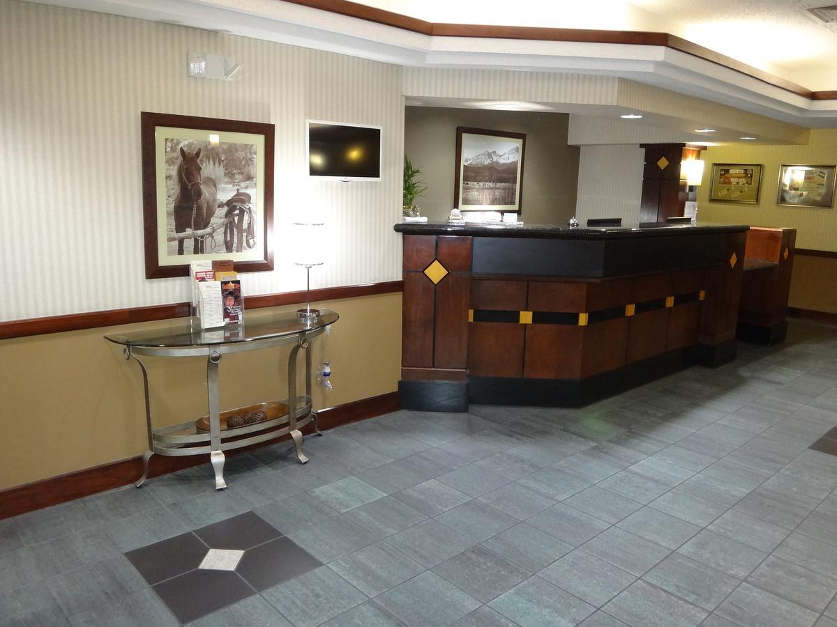 Windsor Inn & Suites Dodge City Kültér fotó