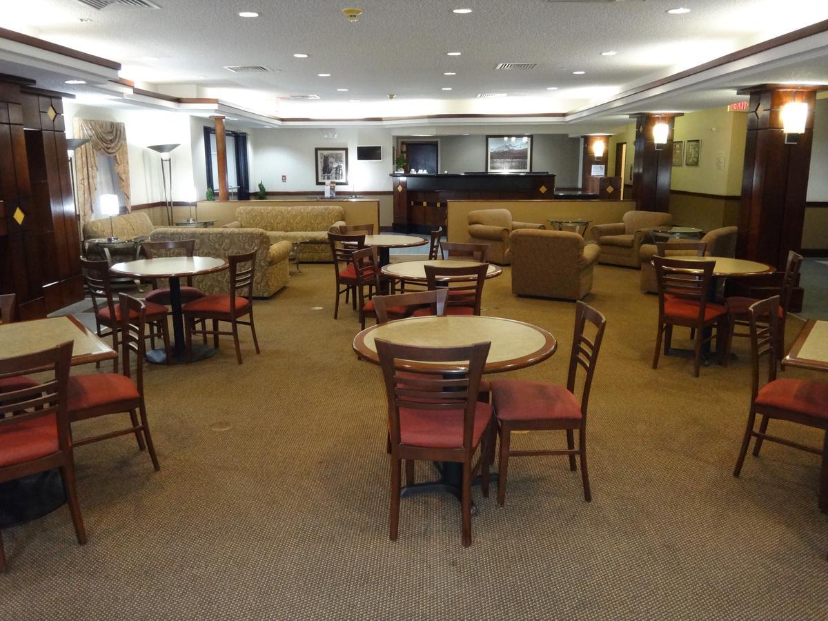 Windsor Inn & Suites Dodge City Kültér fotó